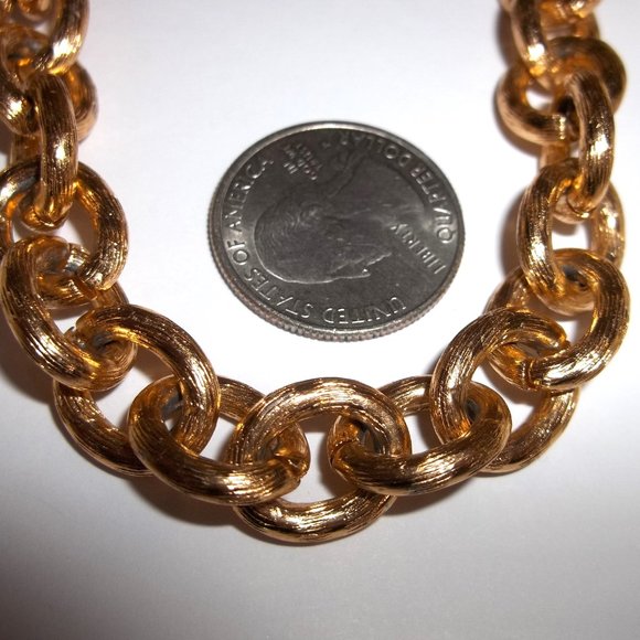 Vintage Jewelry Long 33 Inch Gold Toned Chain Unisex Man Woman Chunky Retro C364 - Picture 3 of 6